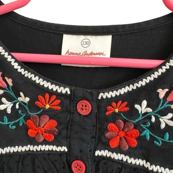 Hanna Andersson Black Swiss Dot Swing Top Red Pink Floral Embroidery Boho Size 8 - Picture 3 of 5
